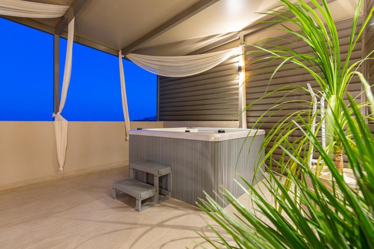 Vedi Town Luxury Apartment Zakynthos stad Exteriör bild