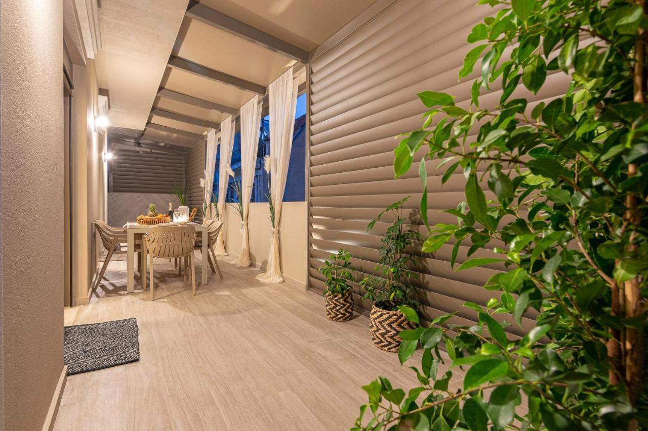 Vedi Town Luxury Apartment Zakynthos stad Exteriör bild