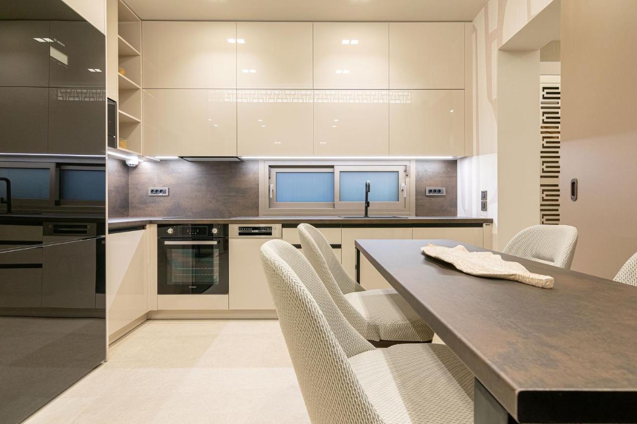 Vedi Town Luxury Apartment Zakynthos stad Exteriör bild