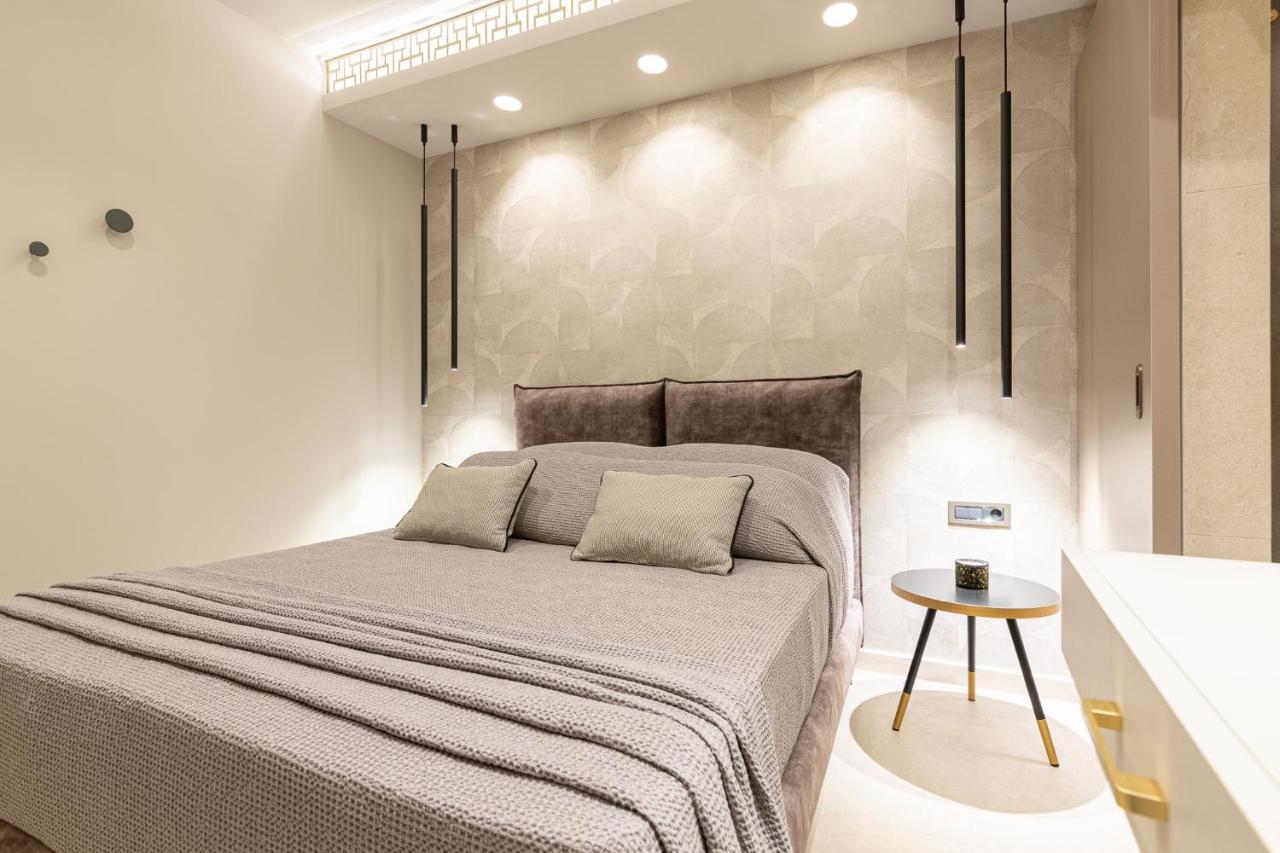 Vedi Town Luxury Apartment Zakynthos stad Exteriör bild